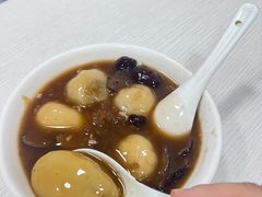 黑芝麻豆沙双拼-罗子龙罗家桂花汤圆(曹都巷店)