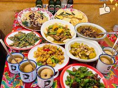 -闯关东东北农家菜(崂山石老人店)