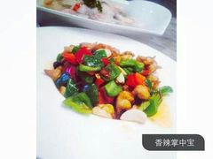 -亢龙太子酒轩(东湖店)