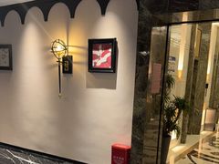 -万泊酒店(长沙五一广场国金中心店)