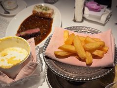 -壳里西餐厅Coquille Seafood Bistro(蒙自路店)