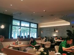 大堂-必胜客(骡马市店)