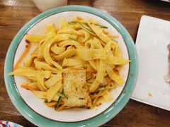-清真·玛丽亚新疆菜主题餐厅(浙江中路店)