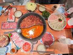 -周小明火锅(黑金冠社区店)