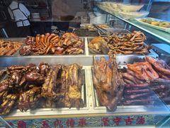 -老鼎万春卤菜(五代传承创始老店)