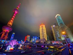 -陆家嘴空中步行连廊