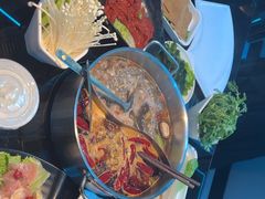 -唯爱KTV聚会餐厅(仙林东城汇店)