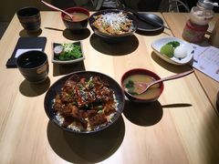 玉子烧-本格丼·炭火烤肉饭(大悦路成都大悦城店)