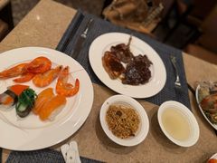 -怡聚轩全日制自助餐厅(大中华喜来登酒店)