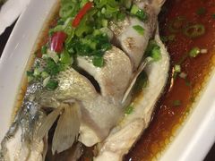 清蒸鲈鱼-美味故事特色餐厅(汉阳郭茨口店)