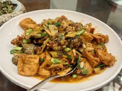 -梅龙镇酒家(南京西路总店)