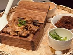 -左庭右院鲜牛肉火锅黑金店(陆家嘴中心店)