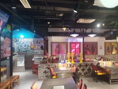 -马路牙子烧烤音乐酒馆(望京店)