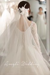 -艾米丽婚纱礼服