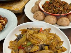 -那家老院子东北菜·饺子·小鸡炖蘑菇(艳华街店)