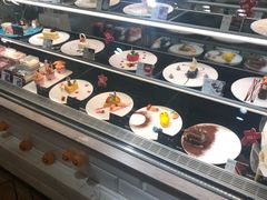 面包甜点陈列柜-花蒲甜品(海信广场店)