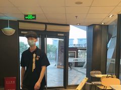 -麦当劳(国家体育场南路店)