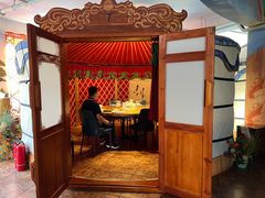 -蒙亨·阿木图赛(乌兰察布天恒广场店)