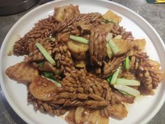 爆炒腰花-闫府私房菜·百年鲁菜(恒隆店)