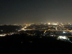 -鬼笑石后山停车场