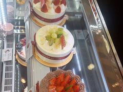 -花花卷卷·鲜食蛋糕(静安久光百货店)