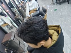 -藤野造型烫染·漂发