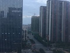 -优逸酒店(柳州窑埠古镇万象城店)