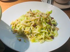 雪峰甜包菜-吃饭皇帝大土家民族菜(荟聚店)