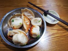 -黄阿姨锅贴大王(万航渡路店)