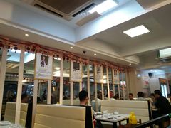 大堂-三头牛·潮汕牛肉生蚝火锅 (夏湾店)