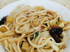 -王菊美食街·王菊面馆(总店)