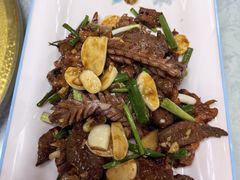 -六和聚传统烤鸭.天津菜(和平店)