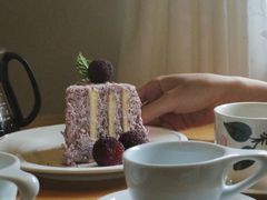 杨梅奶油蛋糕-竹子咖啡bamboo coffee