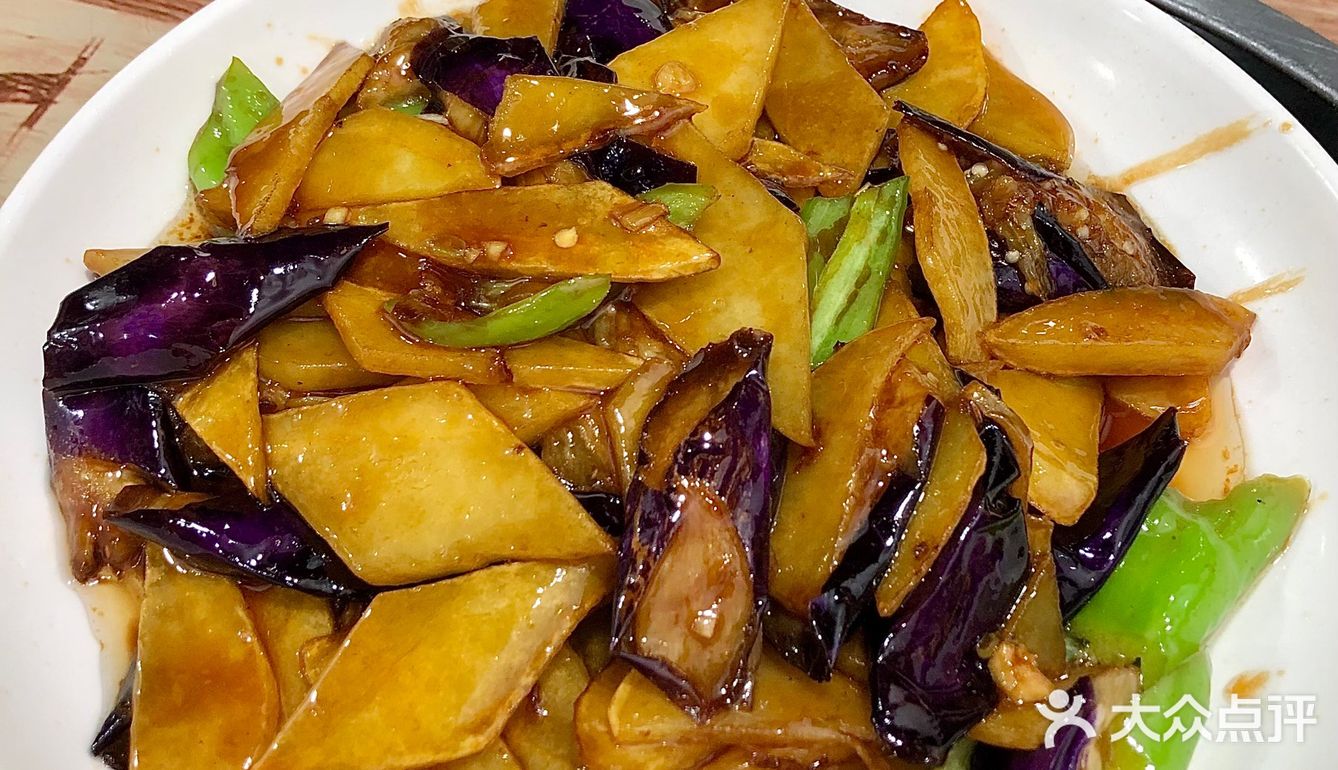 为了这口鱼头泡饼也要去次胖姐吧🥹