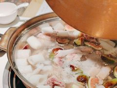 -烹然四季椰子鸡火锅(姚家园万象汇店)