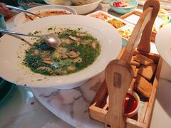 -荷塘秋月·本帮江浙菜(国权路店)