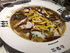 -渔语鱼酸菜鱼新川菜(来福士店)
