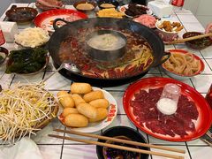 -财二舅火锅招待所