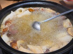 -一朵菌·野生菌探索家火锅(南亚店)