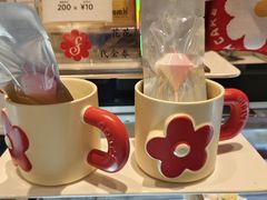 -花花卷卷·鲜食蛋糕(静安久光百货店)