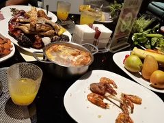 -梅园国际大酒店·自助餐厅(光明港店)