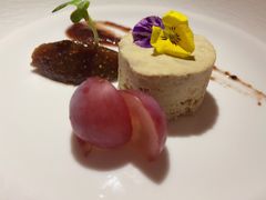 -广州塔卢特斯法国旋转餐厅