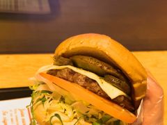 -The Habit Burger Grill 哈比特汉堡(复兴soho店)