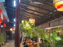 -三道苗苗鱼·美蛙黄辣丁(八里店)