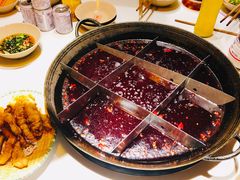 -岗上渣渣老火锅(两路口店)