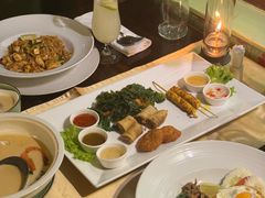 -Sala Thai Restaurant