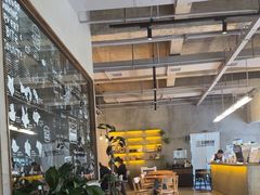 -三勾JJJ Burger&Coffee(梅溪湖店)