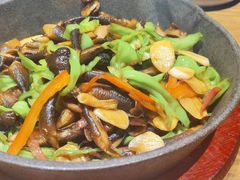 -云海肴·汽锅鸡·云南代表菜(天山百盛优客店)