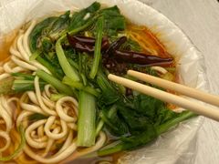 -丁记牛肉手擀板面