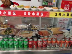 -牛一嘴·兰州牛肉面·大盘鸡(财富中心店)